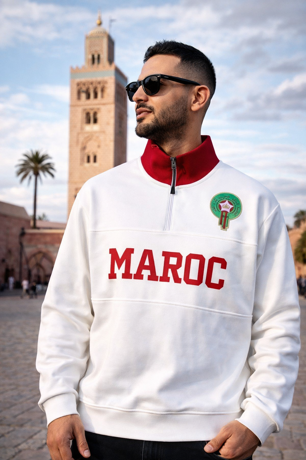 قمصان رياضية بألوان مميزة وشعار المنتخب المغربي: تصاميم تجمع بين الأناقة والدعم الرياضي